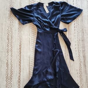 Francesca's Blue Puff Sleeve Sundress